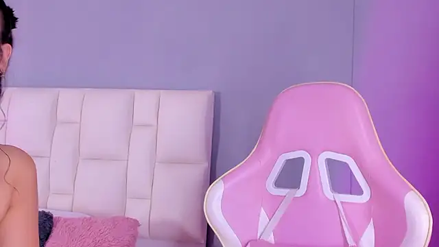 Snapshot of SammyRose_ chatting on March 14, 2026, 7:42 pm SammyRose online show from March 14, 2026, 7:42 pm