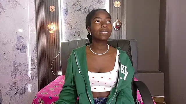 katia green1 online show from February 6, 2026, 12:45 pm