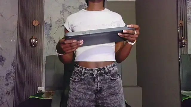 katia green1 online show from November 30, 2025, 11:55 am