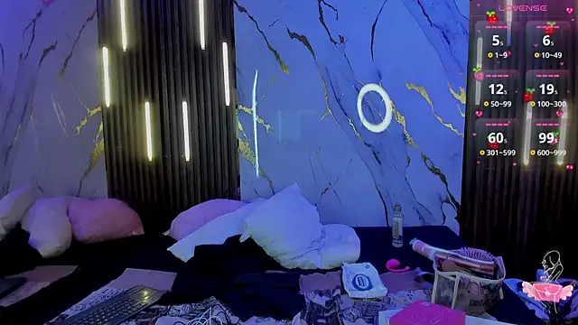 Snapshot of VictoriaDuart chatting on October 30, 2025, 8:28 pm VictoriaDuart online show from October 30, 2025, 8:28 pm