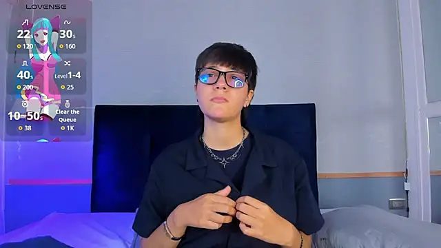 Snapshot of Tsuki_Maru chatting on December 4, 2025, 7:57 pm Tsuki Maru online show from December 4, 2025, 7:57 pm