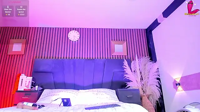 Snapshot of BritanyBrown_ chatting on July 3, 2026, 5:03 am BritanyBrown online show from July 3, 2026, 5:03 am