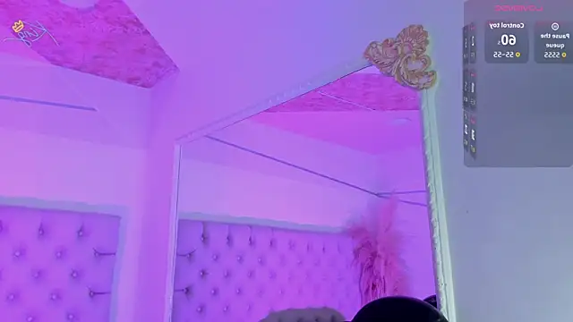 Snapshot of BritanyBrown_ chatting on July 5, 2026, 2:27 am BritanyBrown online show from July 5, 2026, 2:27 am