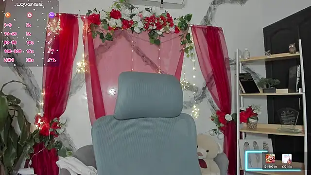 Snapshot of BritanyBrown_ chatting on May 12, 2026, 3:58 am BritanyBrown online show from May 12, 2026, 3:58 am
