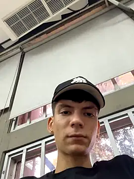 Luck  090 online show from October 9, 2025, 6:19 pm