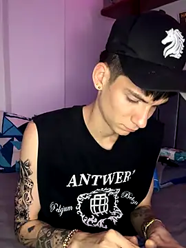 Luck  090 online show from October 16, 2025, 2:09 am