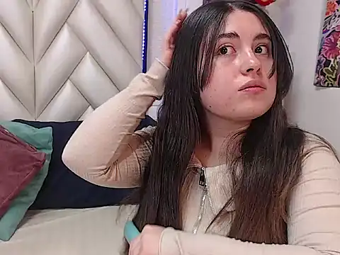 Vicluxxx online show from November 5, 2025, 12:52 pm