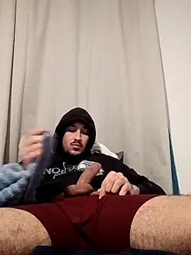 Snapshot of Jadriel23 chatting on October 4, 2025, 5:31 am Jadriel23 online show from October 4, 2025, 5:31 am