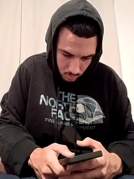 Snapshot of Jadriel23 chatting on September 16, 2025, 9:16 pm Jadriel23 online show from September 16, 2025, 9:16 pm