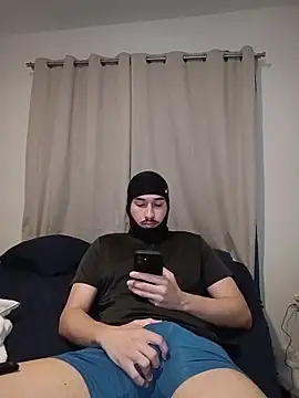 Snapshot of Jadriel23 chatting on November 11, 2025, 5:13 am Jadriel23 online show from November 11, 2025, 5:13 am