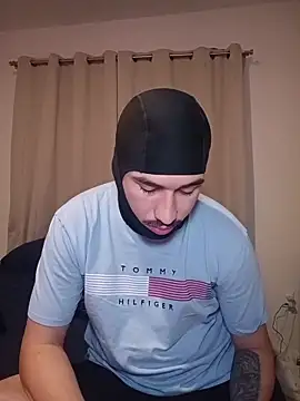 Snapshot of Jadriel23 chatting on November 9, 2025, 2:59 am Jadriel23 online show from November 9, 2025, 2:59 am