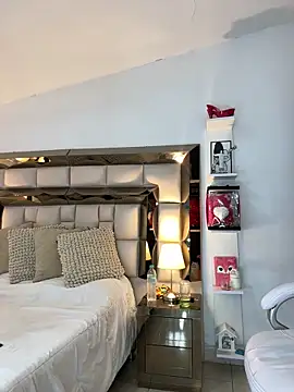 Snapshot of Sara_trans_hot chatting on February 21, 2026, 6:43 pm Sara trans hot online show from February 21, 2026, 6:43 pm