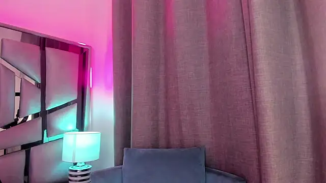 Snapshot of _valeria_saenz_ chatting on July 3, 2026, 3:02 am valeria saenz online show from July 3, 2026, 3:02 am