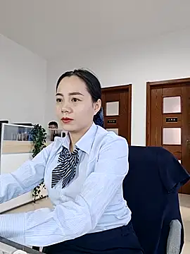 Snapshot of bingxin- chatting on December 5, 2025, 12:43 am bingxin- online show from December 5, 2025, 12:43 am