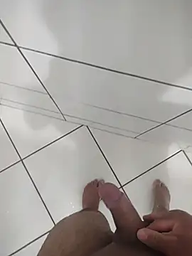 Snapshot of Novin23cms chatting on November 14, 2025, 11:30 pm Novin23cms online show from November 14, 2025, 11:30 pm