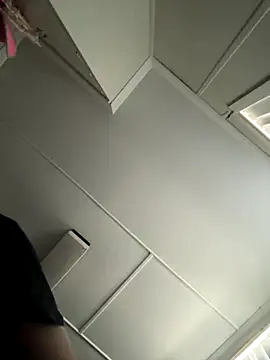 Snapshot of yourpleasure100 chatting on September 14, 2025, 4:13 am yourpleasure100 online show from September 14, 2025, 4:13 am