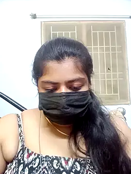 Snapshot of Reshma-Rani chatting on December 18, 2025, 6:01 pm Reshma-Rani online show from December 18, 2025, 6:01 pm