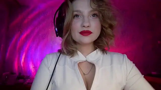 pr In cess  online show from March 11, 2026, 6:57 pm