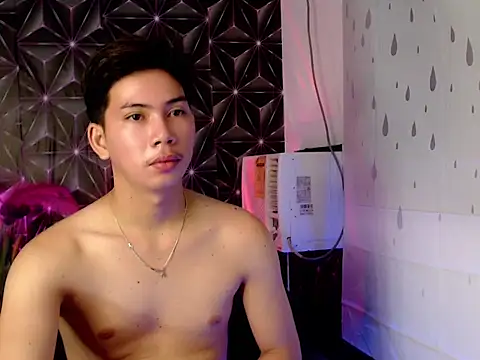 ursweet jade online show from October 31, 2025, 11:40 am