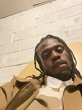 Snapshot of Wuu2now chatting on February 13, 2026, 7:14 pm Wuu2now online show from February 13, 2026, 7:14 pm