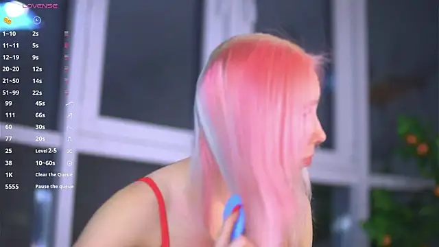 Snapshot of JuliannaWenger chatting on November 25, 2025, 4:07 pm JuliannaWenger online show from November 25, 2025, 4:07 pm