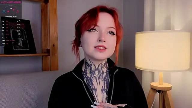 Snapshot of MarnaHarbor chatting on November 9, 2025, 11:36 am MarnaHarbor online show from November 9, 2025, 11:36 am