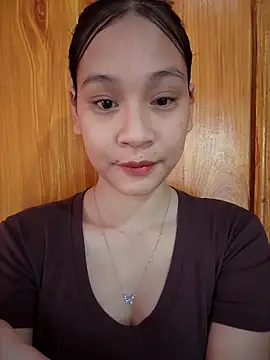 Snapshot of ChiecumBae chatting on October 21, 2025, 2:00 am ChiecumBae online show from October 21, 2025, 2:00 am