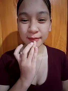 Snapshot of ChiecumBae chatting on November 16, 2025, 11:08 pm ChiecumBae online show from November 16, 2025, 11:08 pm