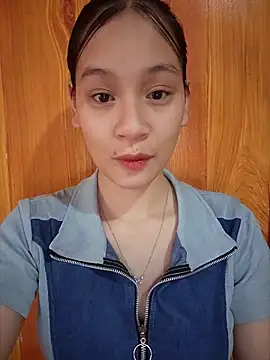 Snapshot of ChiecumBae chatting on November 6, 2025, 1:53 am ChiecumBae online show from November 6, 2025, 1:53 am