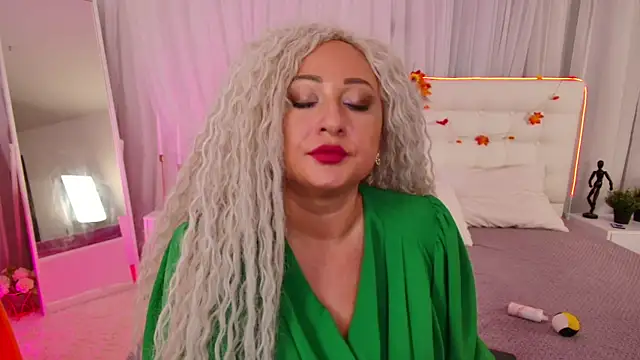 Snapshot of Lilit_1Love chatting on October 25, 2025, 4:29 pm Lilit 1Love online show from October 25, 2025, 4:29 pm