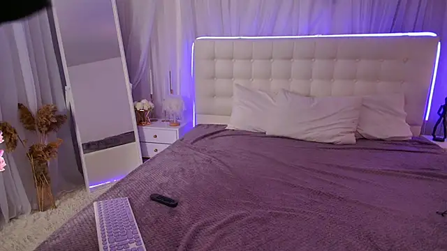 Snapshot of Lilit_1Love chatting on October 14, 2025, 4:18 pm Lilit 1Love online show from October 14, 2025, 4:18 pm