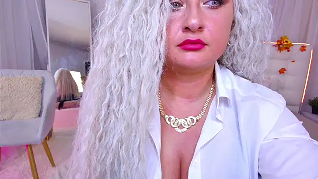 Snapshot of Lilit_1Love chatting on October 19, 2025, 4:21 pm Lilit 1Love online show from October 19, 2025, 4:21 pm