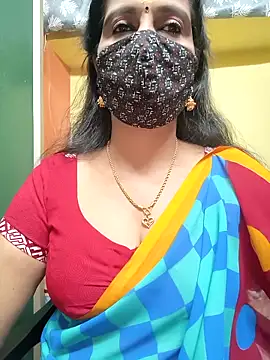 Snapshot of mallu-reshma chatting on November 26, 2025, 1:33 pm mallu-reshma online show from November 26, 2025, 1:33 pm