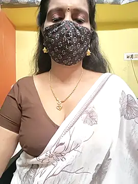 Snapshot of mallu-reshma chatting on November 22, 2025, 6:12 am mallu-reshma online show from November 22, 2025, 6:12 am