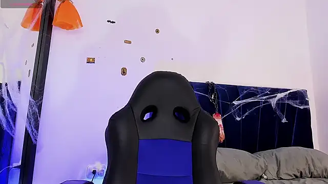 Snapshot of john_mystic chatting on October 23, 2025, 5:06 am john mystic online show from October 23, 2025, 5:06 am