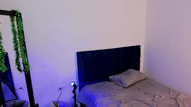 Snapshot of john_mystic chatting on November 26, 2025, 2:11 am john mystic online show from November 26, 2025, 2:11 am