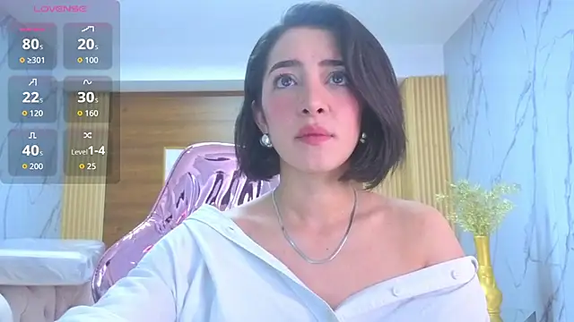 Snapshot of sara_lopez_s chatting on July 27, 2026, 2:13 pm sara lopez s online show from July 27, 2026, 2:13 pm