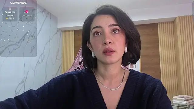 sara lopez s online show from May 4, 2026, 1:58 pm