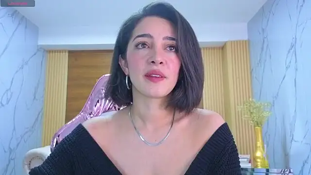 Snapshot of sara_lopez_s chatting on July 4, 2026, 1:37 pm sara lopez s online show from July 4, 2026, 1:37 pm
