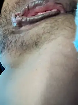 Snapshot of Lyly_suri07 chatting on March 21, 2026, 8:13 pm Lyly suri07 online show from March 21, 2026, 8:13 pm