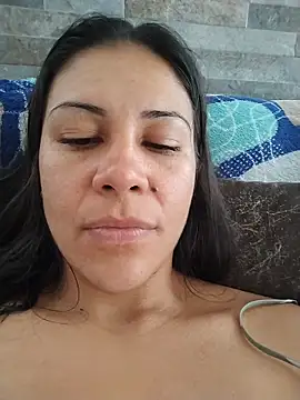 KittyHoleshot87 online show from March 11, 2026, 3:17 pm