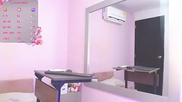 kiity horny  online show from November 22, 2025, 12:59 pm