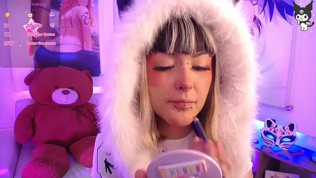 lil candy77 online show from November 5, 2025, 12:08 pm