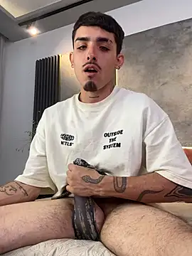 Snapshot of NikoStone_ chatting on July 2, 2026, 5:02 am NikoStone online show from July 2, 2026, 5:02 am