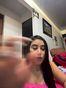 Snapshot of Sophie_Dreamss chatting on July 16, 2026, 10:18 pm Sophie Dreamss online show from July 16, 2026, 10:18 pm