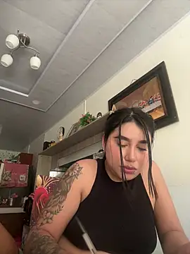 Snapshot of Sophie_Dreamss chatting on July 28, 2026, 8:52 pm Sophie Dreamss online show from July 28, 2026, 8:52 pm