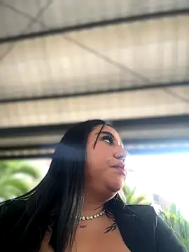 Snapshot of Sophie_Dreamss chatting on October 11, 2025, 9:38 pm Sophie Dreamss online show from October 11, 2025, 9:38 pm