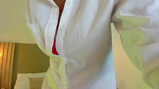 Snapshot of coral15_ chatting on November 25, 2025, 3:51 am coral15 online show from November 25, 2025, 3:51 am