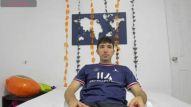 Hot Maiky online show from October 5, 2025, 11:56 am