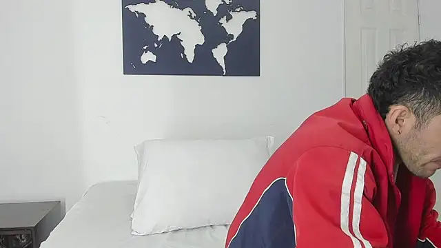 Hot Maiky online show from September 17, 2025, 11:34 am